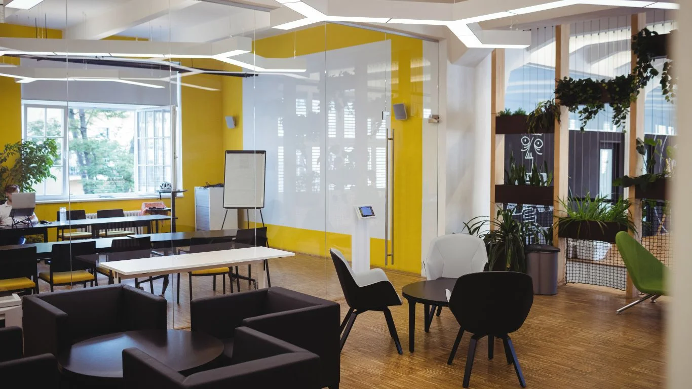 Benefits of Coworking Spaces for Modern Professionals